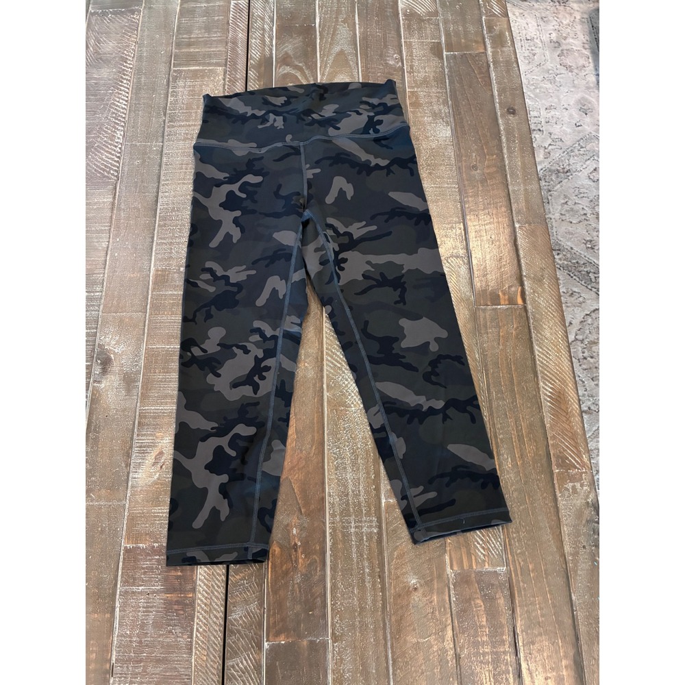 Zyia Active Green Camo High Waisted Cropped Leggings Women 6-8
